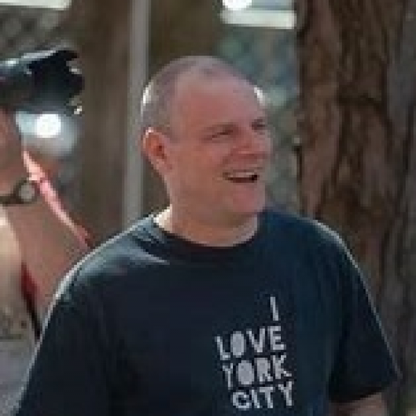 Mayor Helfrich Shaves His Head Before