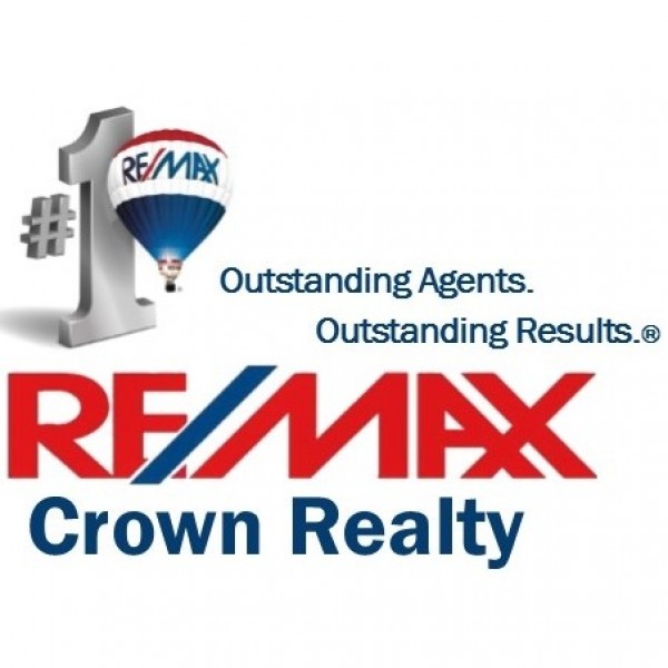 RE/MAX Crown Realty Team Logo