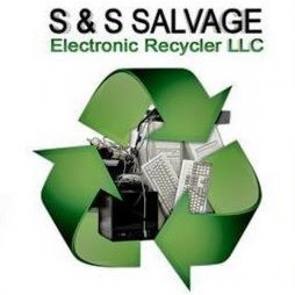 S & S salvage Team Logo